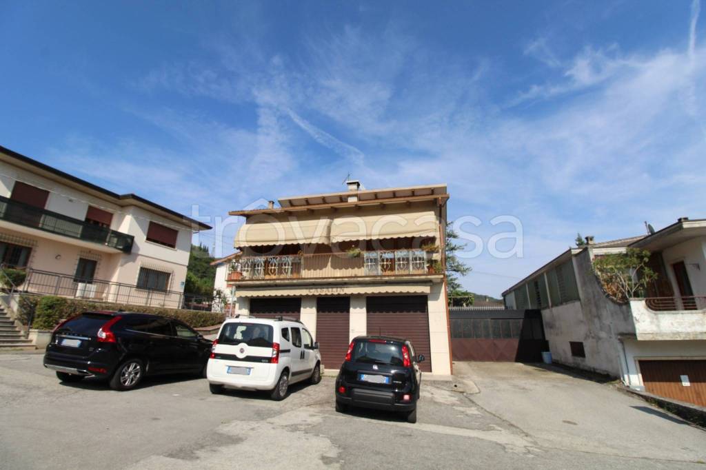 casa indipendente in vendita a Val Liona in zona Pederiva