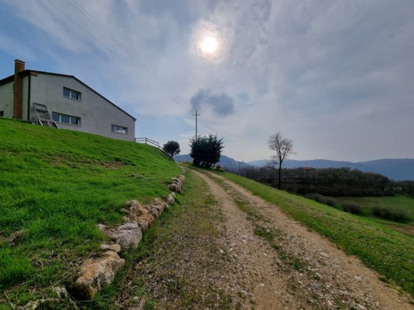 casa indipendente in vendita a Val Liona in zona Grancona