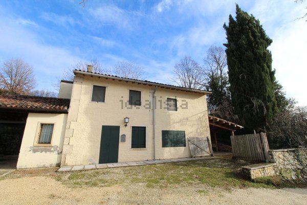 appartamento in vendita a Val Liona