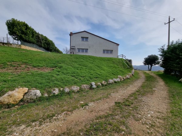 casa indipendente in vendita a Val Liona in zona Grancona