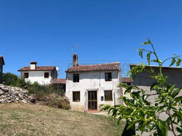 casa indipendente in vendita a Val Liona in zona Villa del Ferro