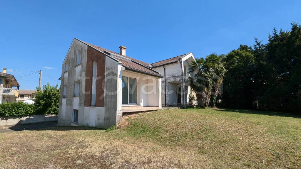 casa indipendente in vendita a Barbarano Mossano in zona Ponte di Barbarano