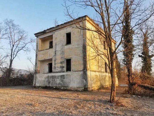 casa indipendente in vendita a Barbarano Mossano in zona Mossano