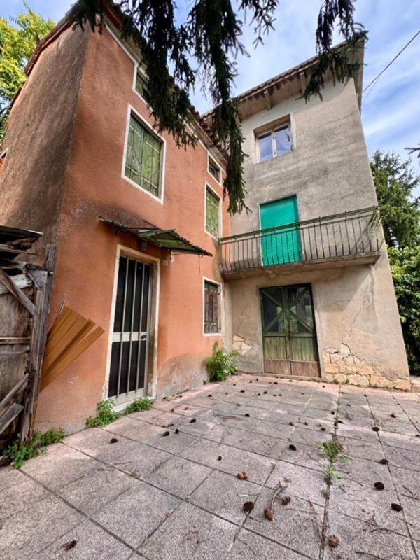 casa indipendente in vendita a Barbarano Mossano
