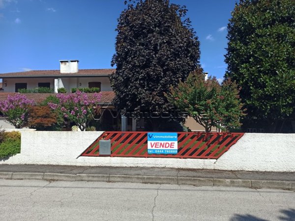 casa indipendente in vendita a Barbarano Mossano in zona Ponte di Barbarano