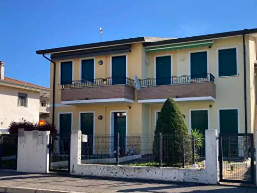 appartamento in vendita a Barbarano Mossano in zona Ponte di Barbarano