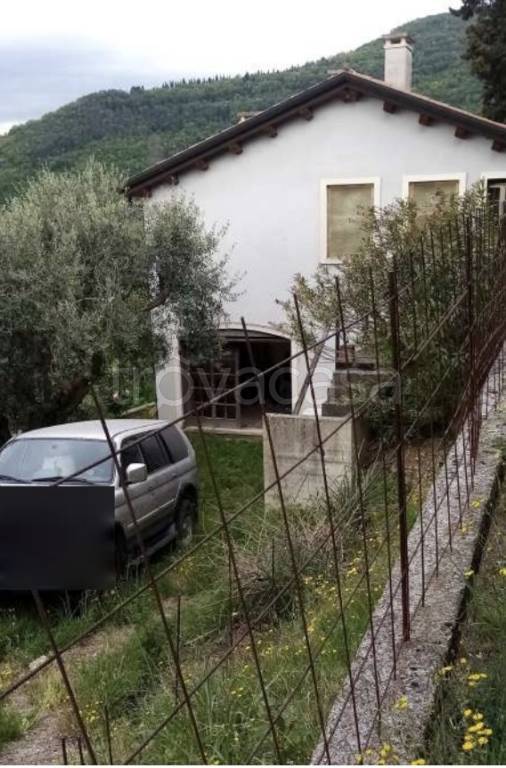 casa indipendente in vendita a Barbarano Mossano