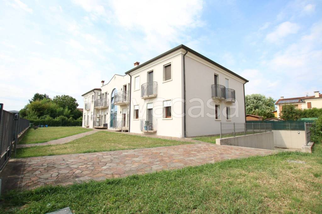 appartamento in vendita a Barbarano Mossano in zona Ponte di Barbarano