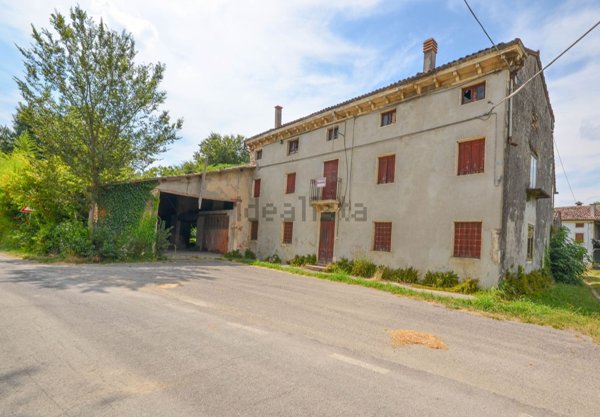casale in vendita a Barbarano Mossano