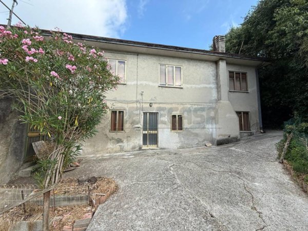 casa indipendente in vendita a Barbarano Mossano in zona Barbarano Vicentino