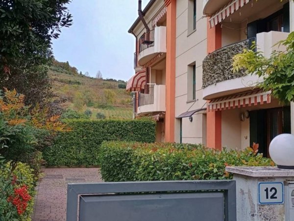 appartamento in vendita a Barbarano Mossano in zona Barbarano Vicentino