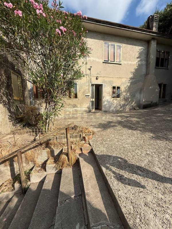 casa indipendente in vendita a Barbarano Mossano