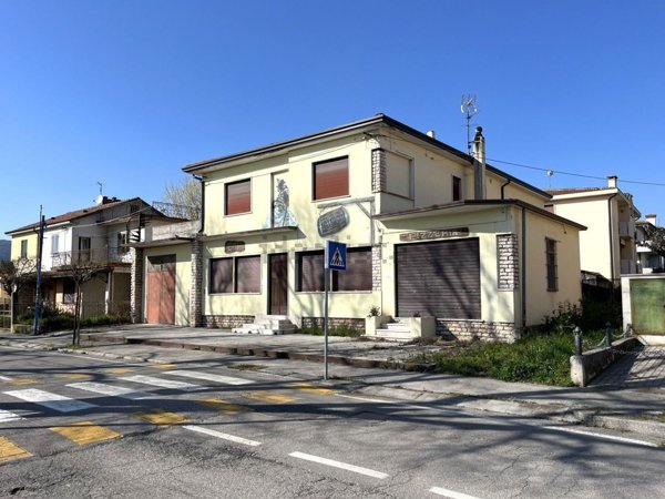 appartamento in vendita a Barbarano Mossano in zona Mossano