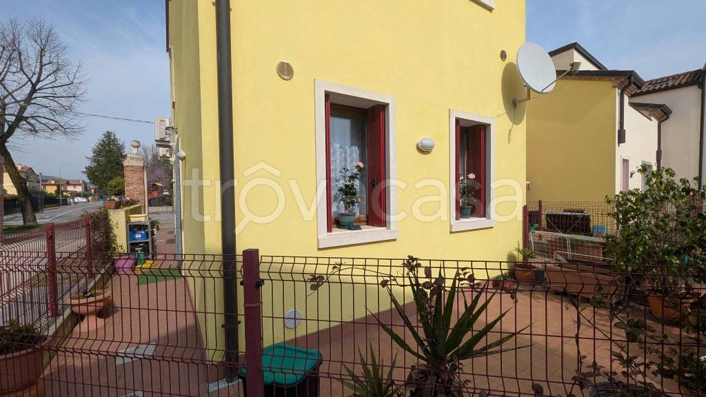 appartamento in vendita a Barbarano Mossano in zona Mossano