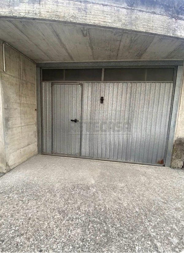 locale di sgombero in vendita a Barbarano Mossano