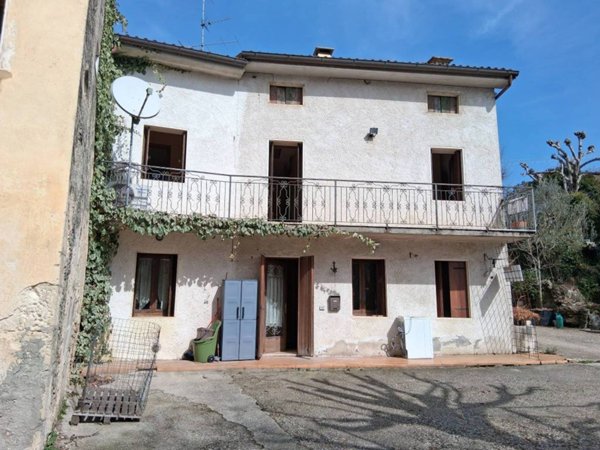 casa indipendente in vendita a Barbarano Mossano in zona San Giovanni in Monte