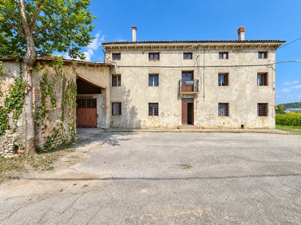 casa indipendente in vendita a Barbarano Mossano