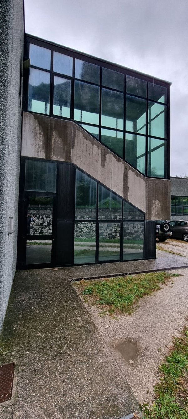 terreno edificabile in vendita a Valbrenta in zona Oliero