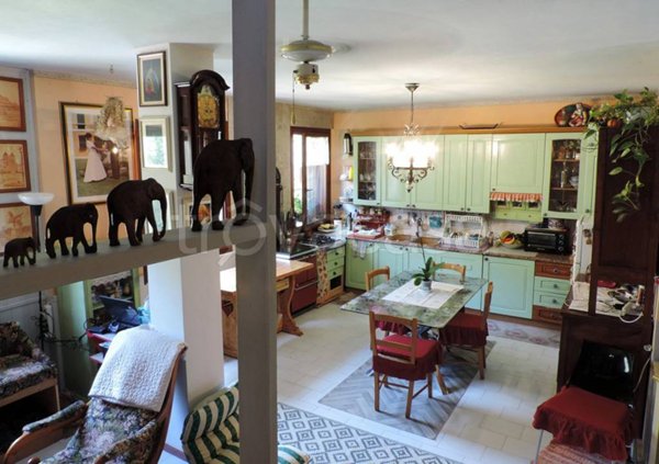 casa indipendente in vendita a Valbrenta in zona Campolongo sul Brenta