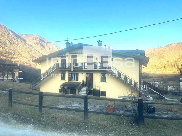 appartamento in vendita a Valbrenta in zona Cismon del Grappa