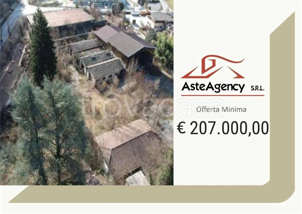 locale commerciale in vendita a Valbrenta