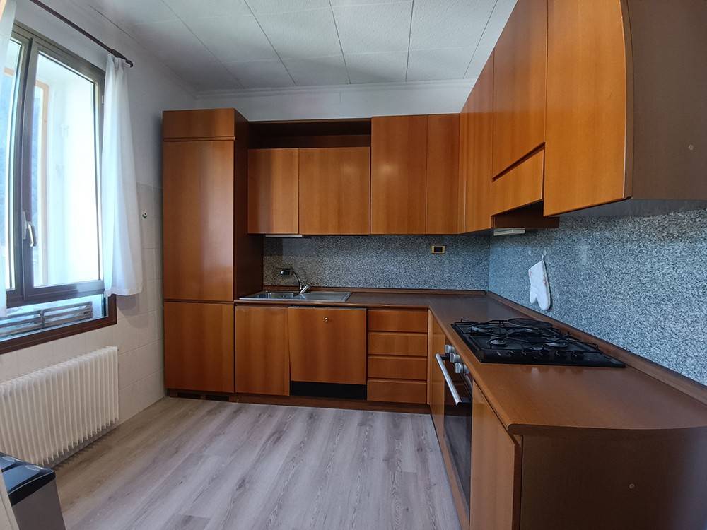 appartamento in vendita a Valbrenta