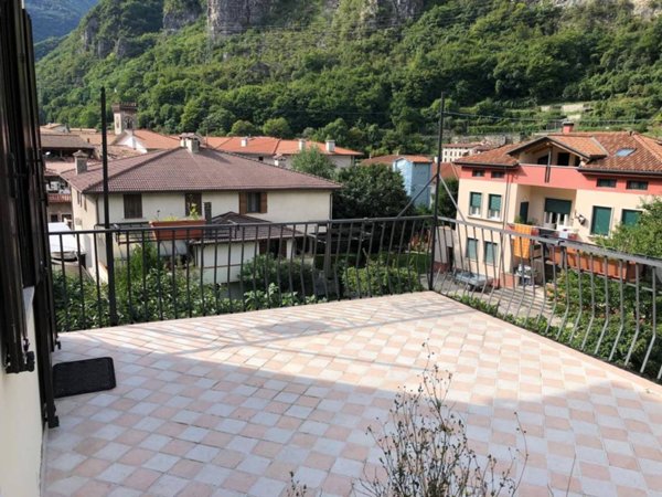 appartamento in vendita a Valbrenta
