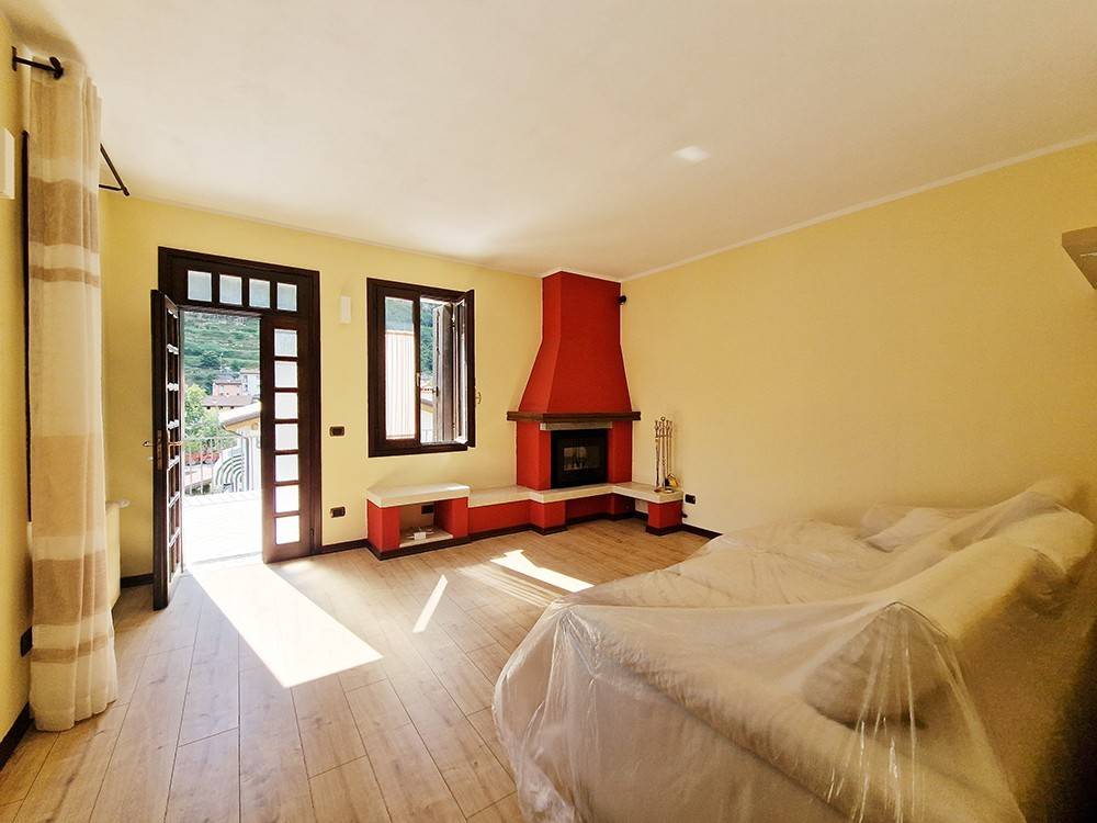 appartamento in vendita a Valbrenta