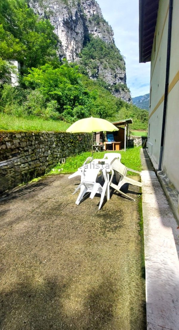 appartamento in vendita a Valbrenta