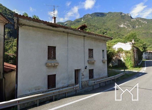 casa indipendente in vendita a Valbrenta in zona San Nazario