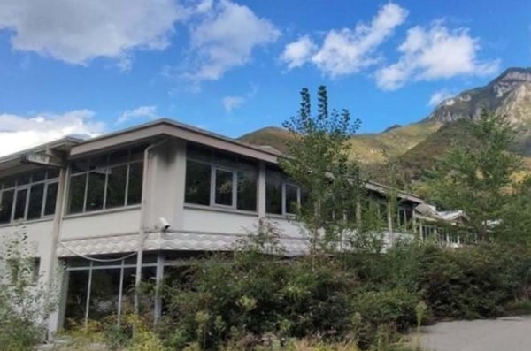 capannone in vendita a Valbrenta in zona Valstagna