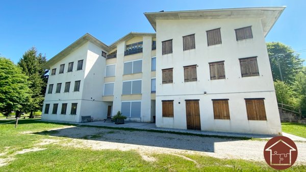 appartamento in vendita a Valbrenta