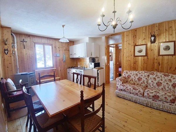 appartamento in vendita a Valbrenta