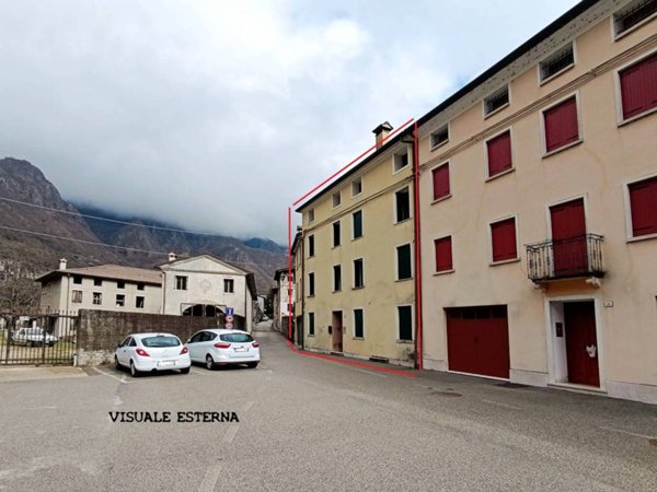 casa indipendente in vendita a Valbrenta in zona San Nazario