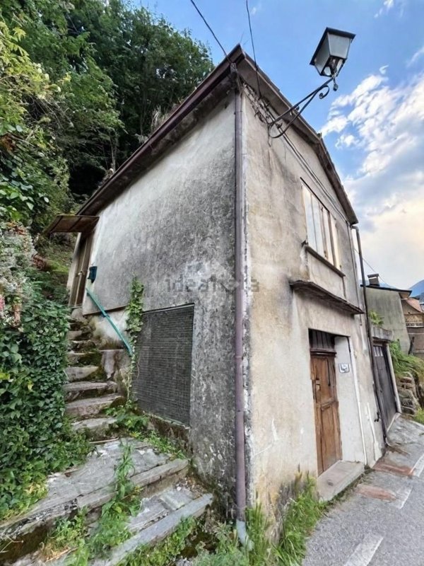 appartamento in vendita a Valbrenta