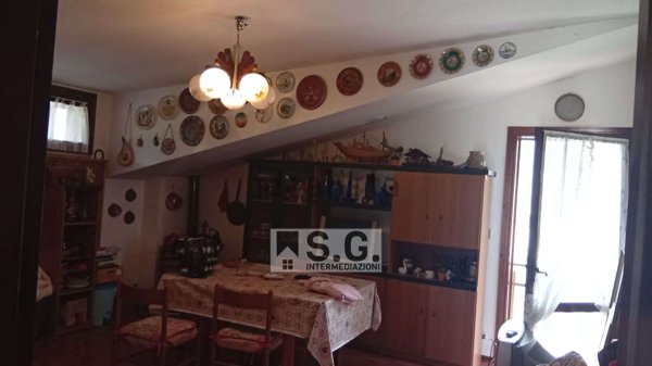 appartamento in vendita a Valbrenta in zona Primolano