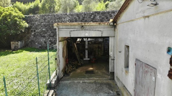 terreno edificabile in vendita a Valbrenta in zona Campolongo sul Brenta