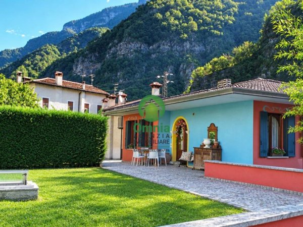 appartamento in vendita a Valbrenta in zona Sasso Stefani