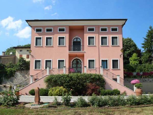 casa indipendente in vendita a Colceresa in zona Villa