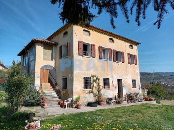 casa indipendente in vendita a Colceresa in zona Villa