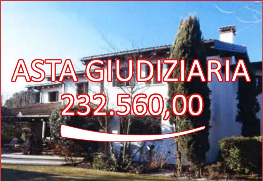 casa indipendente in vendita a Colceresa in zona Villa