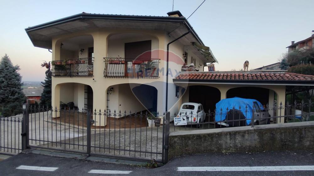 casa indipendente in vendita a Colceresa