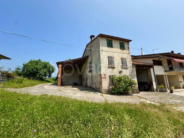 casa indipendente in vendita a Colceresa