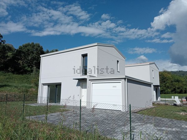 casa indipendente in vendita a Colceresa in zona Villa