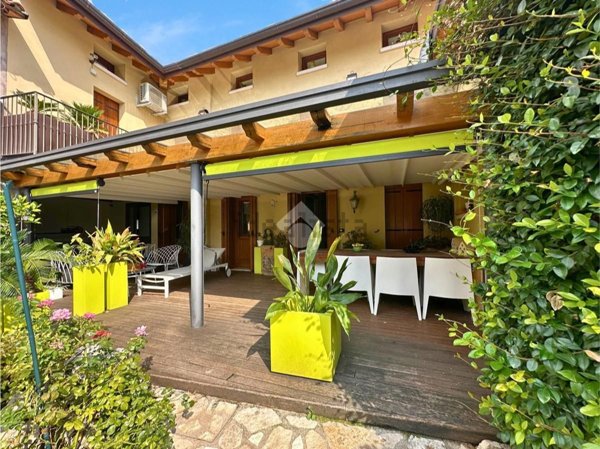 appartamento in vendita a Colceresa in zona Villa