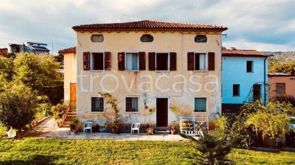 casa indipendente in vendita a Colceresa in zona Villa