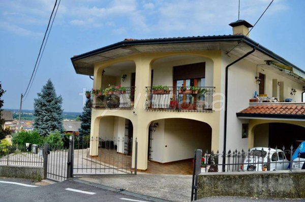 casa indipendente in vendita a Colceresa in zona Villa