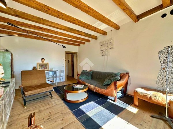 casa indipendente in vendita a Colceresa