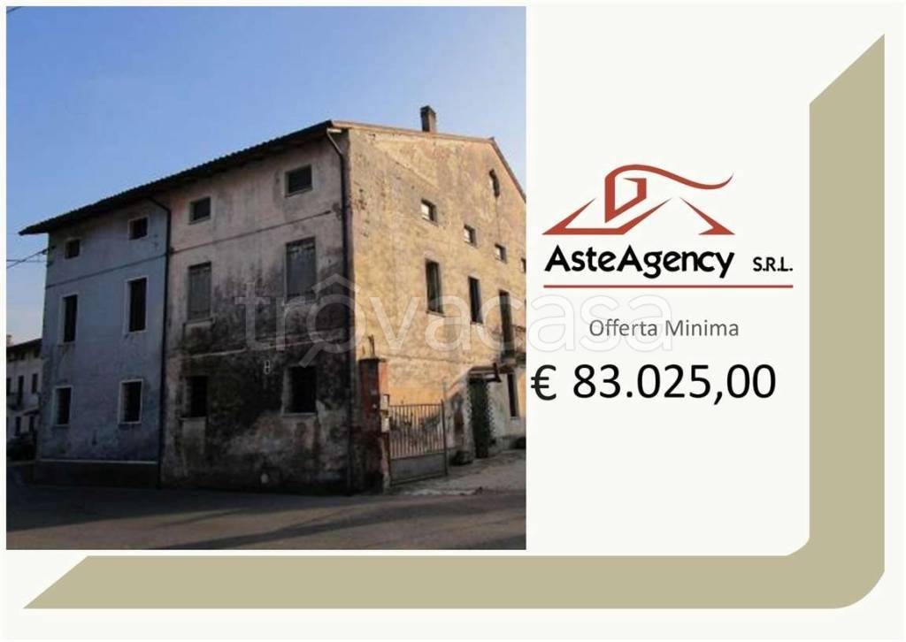 casa indipendente in vendita a Colceresa