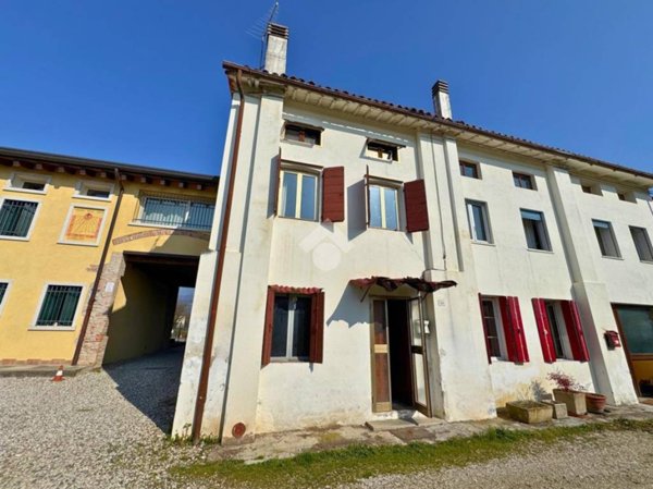 casa indipendente in vendita a Colceresa in zona Villaraspa